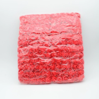 Букет роз из фома 2см с фатином 12шт красный (red)