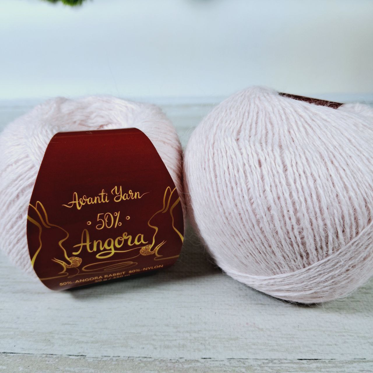 Аванті Ярн Ангора 50% (Avanti Yarn Angora 50) 50г/350м 01 рожевий пастель