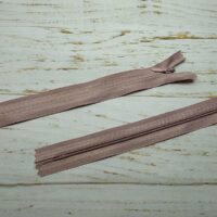 Молния потайная неразъемная, витая, Т3, 50см, нейлон, 3727 пудра