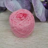 Акрил для вышивання 10г/150м 2535 рожевий світлий