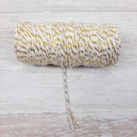 Шнур декоративный 1мм Белый с золотом