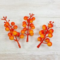 Ягода на веточке оранжевая Я3