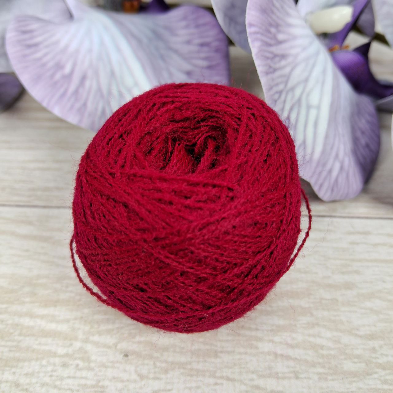 Акрил для вышивання 10г/150м 2695 бордо яскраве