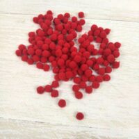 Фетровые помпоны 1,0 см красные 163258 (20шт)