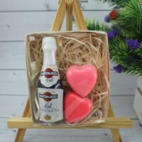 Мыло ручной работы Асти мартини, макаруны сердечки