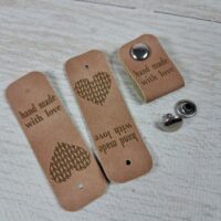 Шкіряна бірка Love абрикос 6,2*2см
