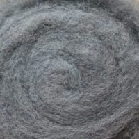 Новозеландский кардочес Латвия 27мкм 40г К1010 сизый