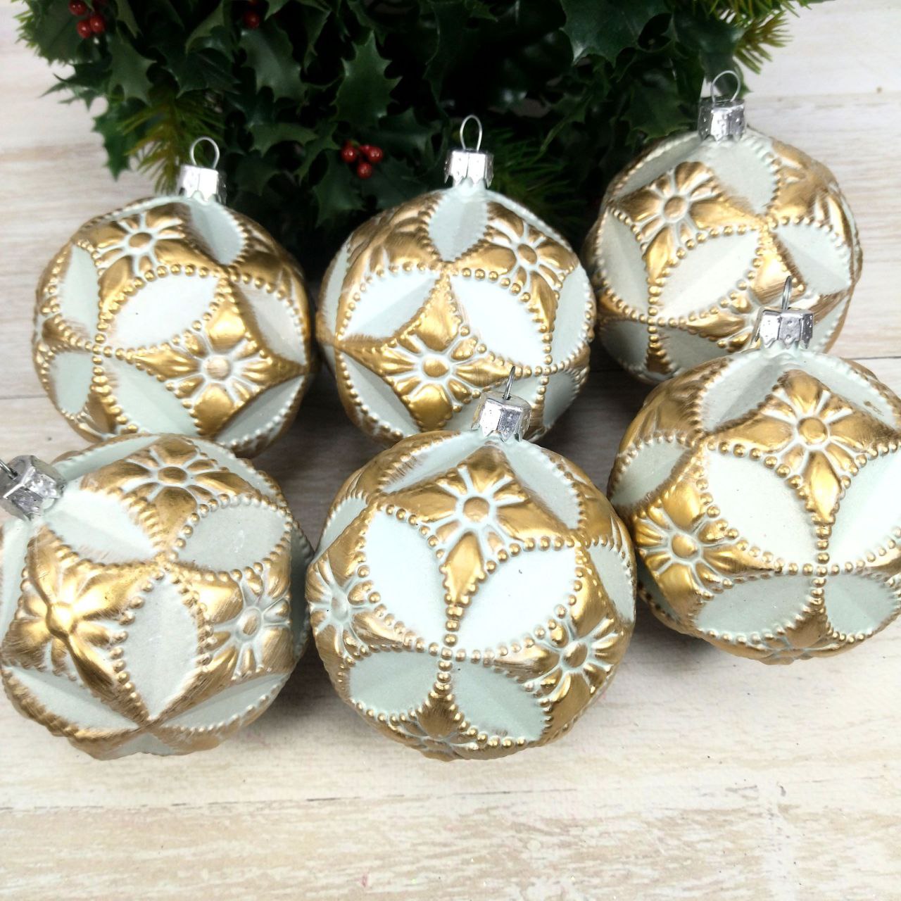 Набір ялинкових куль 8см."Вінтаж" Білий. 6 шт