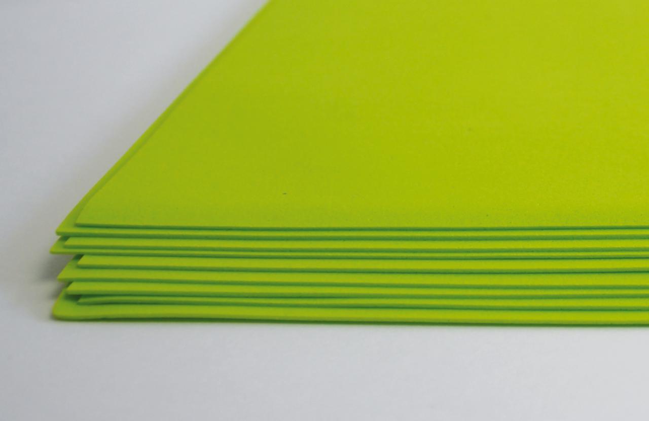 Фоамиран 2мм 20*30см желто-зеленый 119