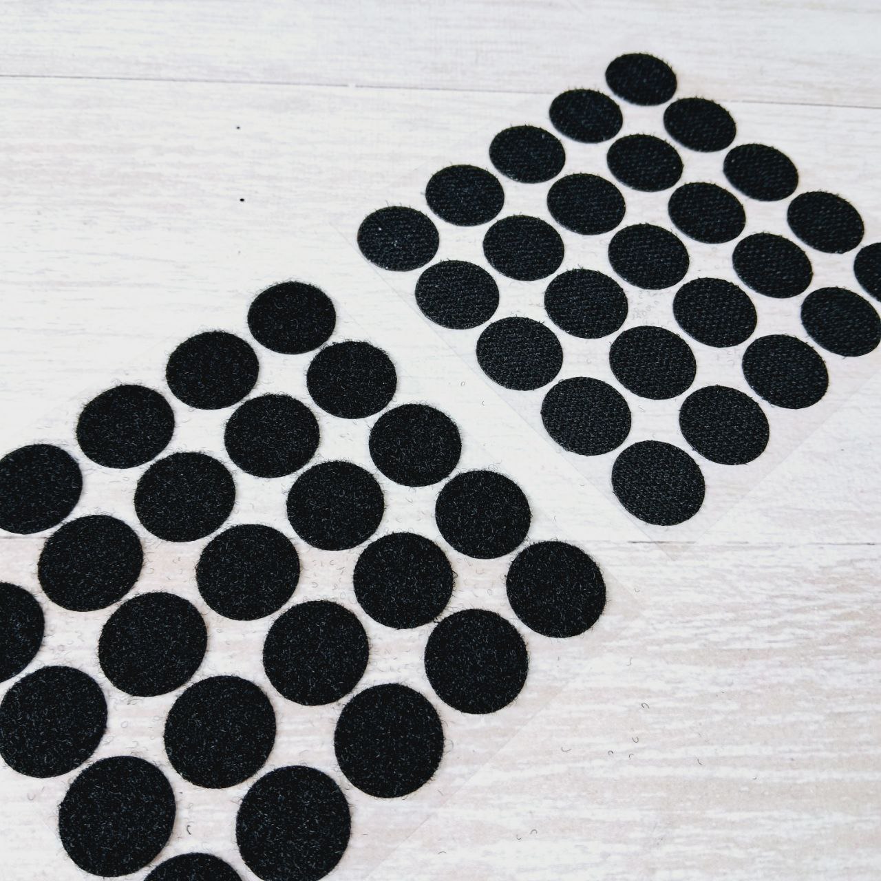 Липучка-кружки самоклейні, 5пар 20мм, чорний ЮА-114 К9C3-2915