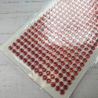 Камень клеевой на планшете 6мм красный 540шт