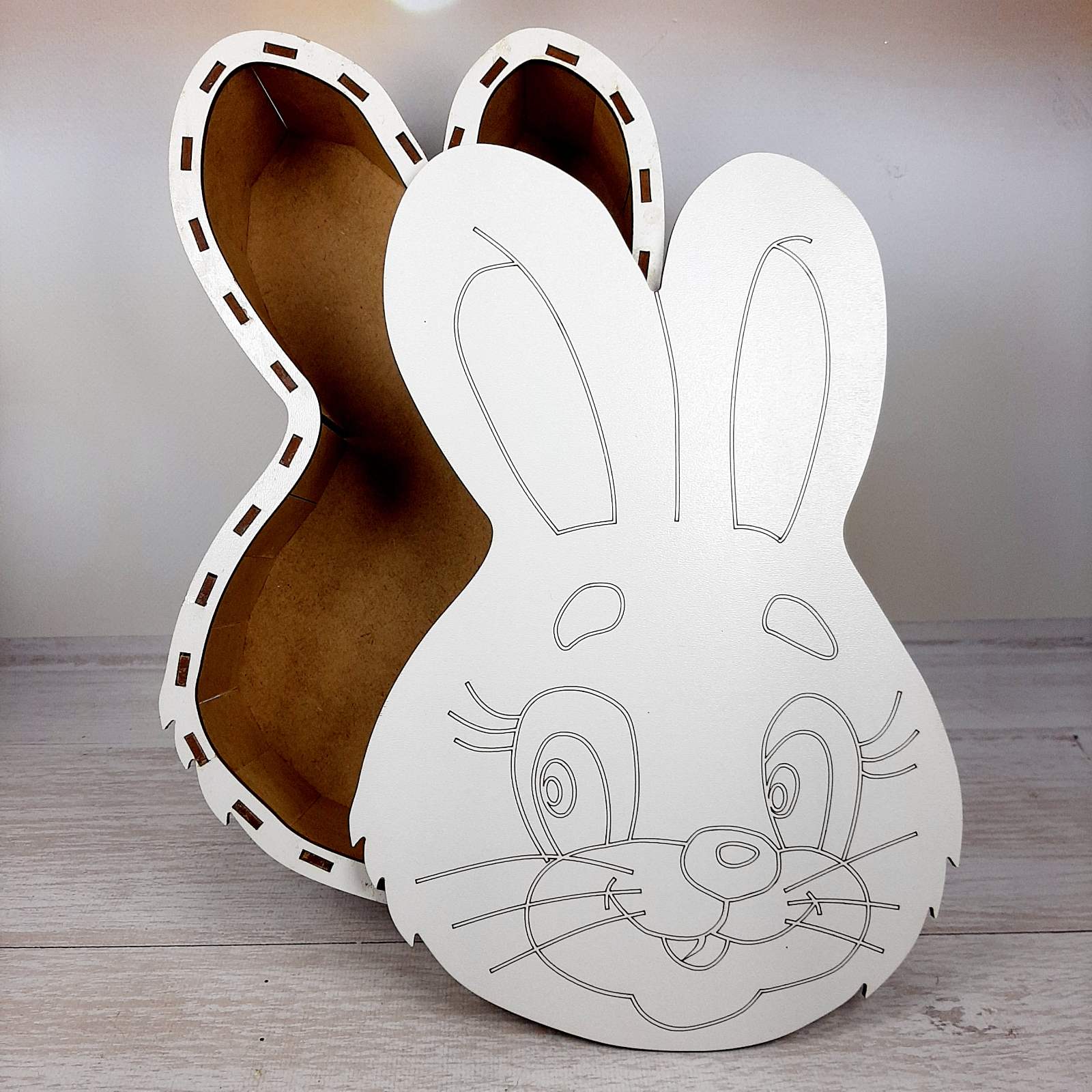 ПА-К-012-4 Коробка Зайчик белый 28*8*7см