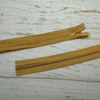 Молния потайная неразъемная, витая, Т3, 18см, нейлон, 0436 темный беж