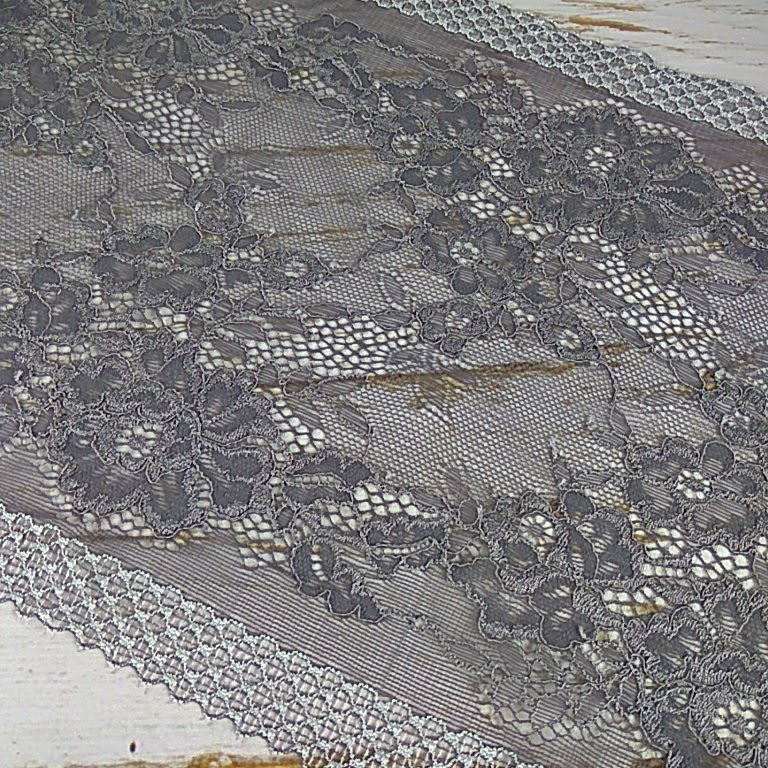 Кружево эластичное 21см серое 8902