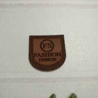 Бирка-лейба FASHION 18 23*23мм коричневая