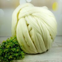 Мериносовая шерсть Украина 23мкм 40г белый