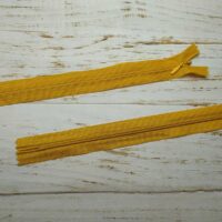 Молния потайная неразъемная, витая, Т3, 50см, нейлон, 3827 золотистый