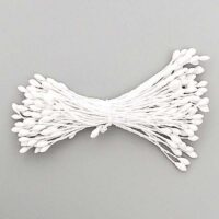 Тичинки середні на нитці білі 0,2см 25шт