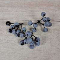 Ягода на веточке синяя с синим НД20