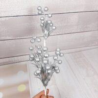 Декоративная ветка с ягодами 40см, цвет - серебро 901--131