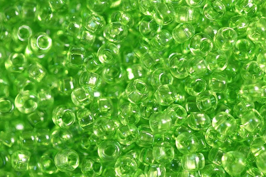 Бісер 01154 Preciosa 10/0 свiтло-салатовий прозорий 25г