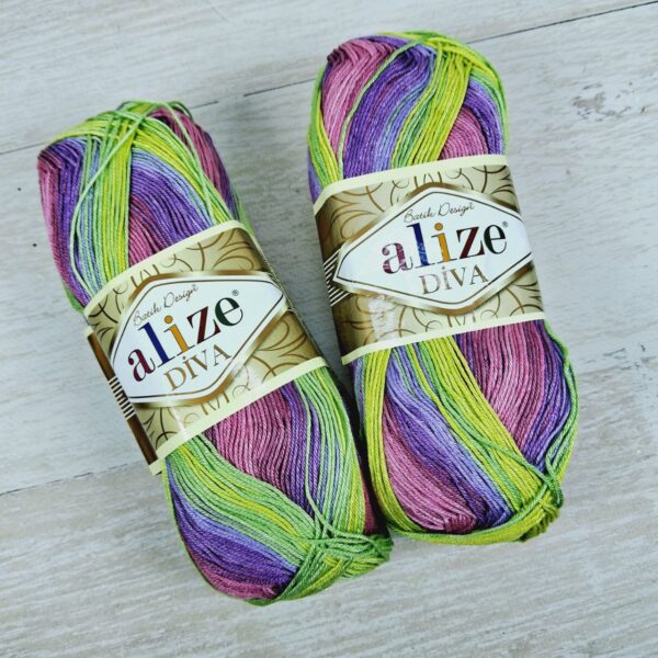 Алізе Діва батик (Alize Diva Batik) 100г/350м 3241 фіолетово-зелена