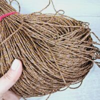 Рафія соломка пасмо 200-400г вагова люрекс темно-коричневий з золотом