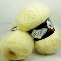 Алізе Мохер Класік (Alize Mohair Classic) 100г/200м 001 молочний