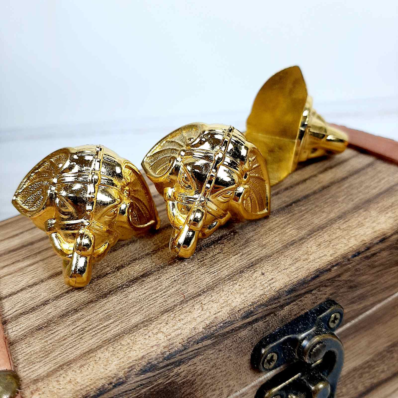 Ніжка С-008 золото 35*30мм пластик