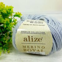 Алізе Меріно роял (Alize Merino Royal) 50г/100м 762 блакитний