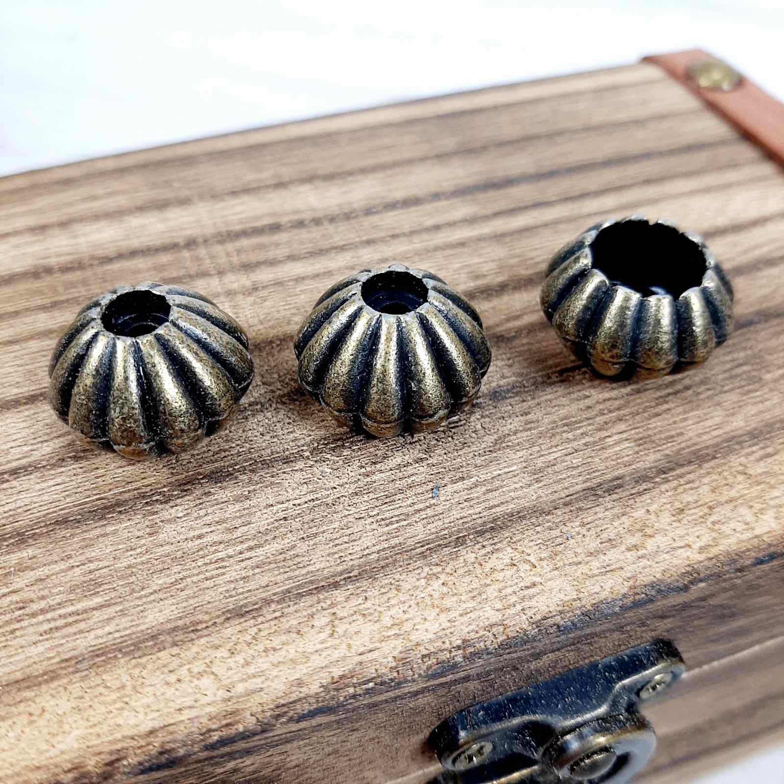 Ніжка С-016Р стара латунь18*13мм метал