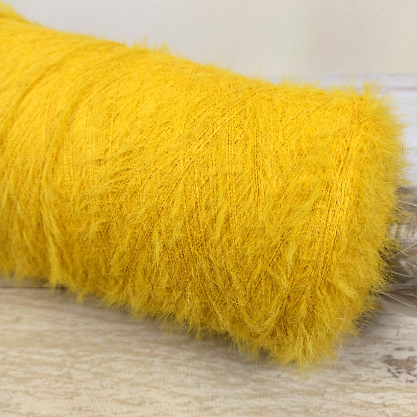 Бобіна Шкірка норки 891 жовтий