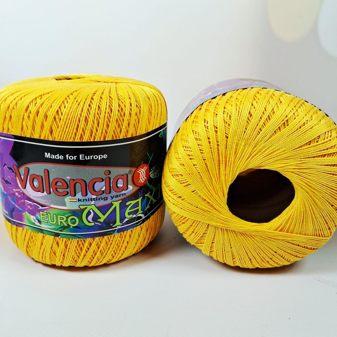 Валенсія Євро Максі (Valencia Euro Maxi) 100г/565м 402 жовтий