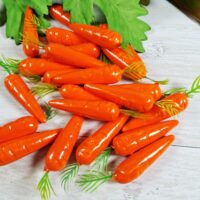 Морква маленька 8см НД02-005