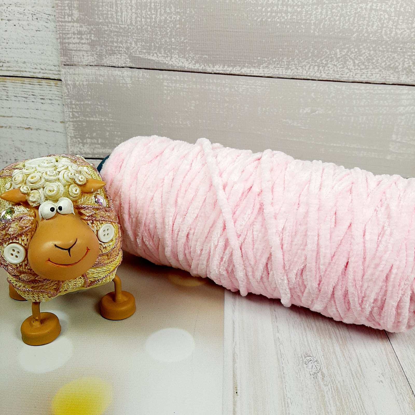 Велюр Турция бобина 120м нежно-розовый