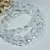 Скло овал 4*6мм 68шт з переливом прозорий 30528