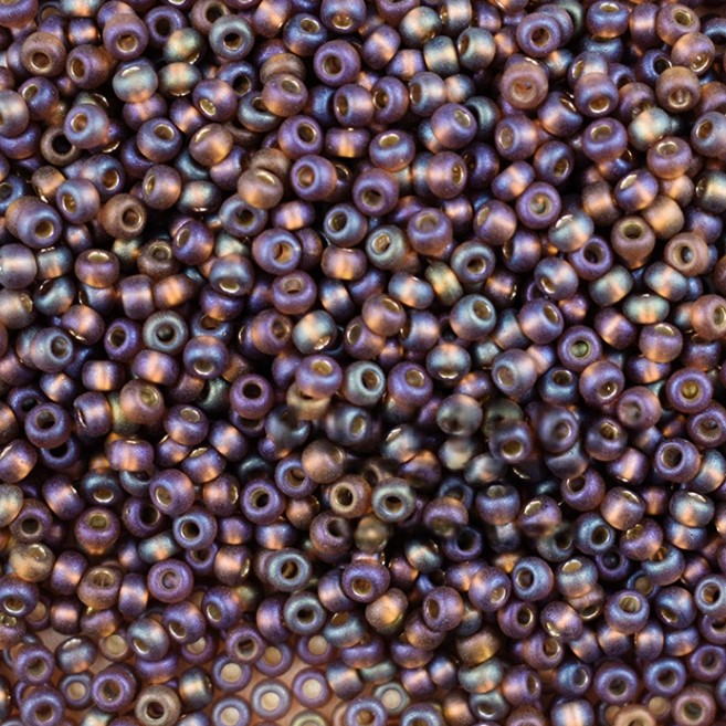 Бісер 17119/1 Preсiosa 10/0 фiолетово-коричневий матовий 25г