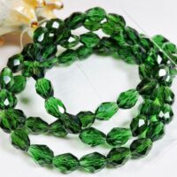 Скло крапля 6*8мм 62шт зелений d68007