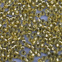 Бісер 78651 Preciosa 10/0 салатовий кристальний з блискучим срібним отвором25г