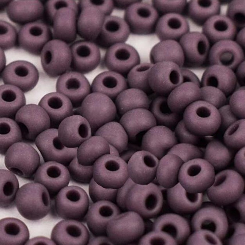 Бісер 23040/1 Preсiosa 10/0 сливовий непрозорий матовий 25г