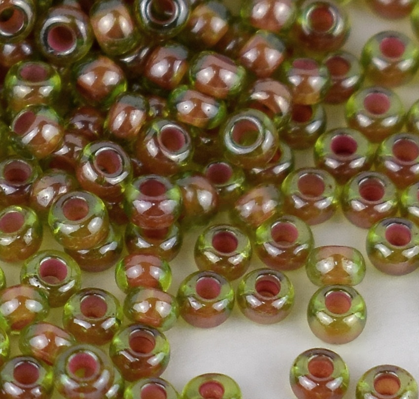 Бісер 51228 Preciosa 10/0 зелено-коричневий прозорий глянцевий кольоровий 25г