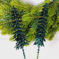 Ялинка на піку 28см Смарагд об'ємна 620665