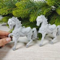 Фігурка оксамит Кінь 13*10см сірий з блиском 612754