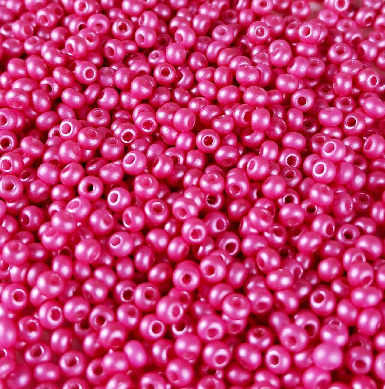 Бісер 22011 Preсiosa 10/0 рожевий яскравий перламутровий 25г