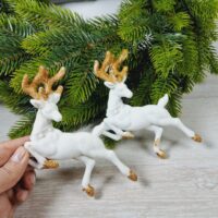 Фігурка пластик Олень в прижку 13*12см бiлий з золотом 612758