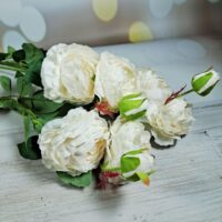 Гілка Троянди 60см бiлий 713-050