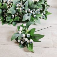 Гілочка з бiлою шипшиною 20см НТ269