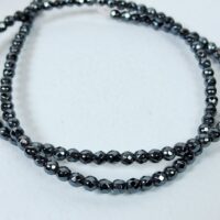 Гематит грань 3мм 39см 33360