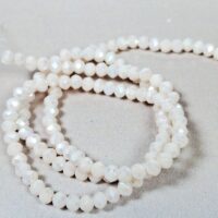 Скло 3,2*2,5мм 140-150шт з переливом св бежевий 03087-1ab