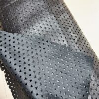 Штучна шкiра перфорацiя коло мале 1,5м чорна
